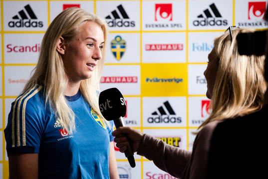 Stina Blackstenius of Sweden
