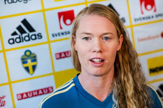 Goalkeeper Hedvig Lindahl of Sweden