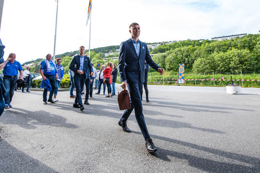 Daniel Leo Gretarsson Schmidt of Aalesund arrives