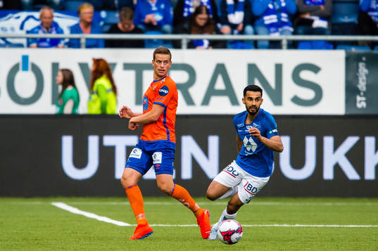 Jonas Grønner of Aalesund and Etzaz Muzafar Hussain of