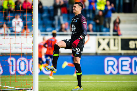 Alexandro Marco Craninx of Molde reacts