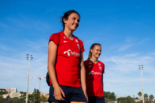 Ingrid Syrstad Engen and Caroline Graham Hansen of Norway