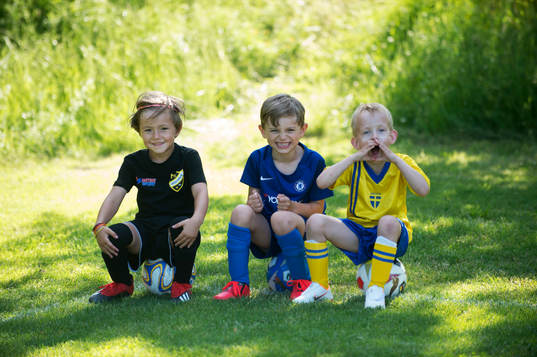IFK Hässleholms pojkar födda 2013 och 2014 tränar på
