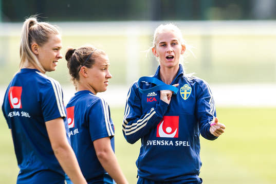 Fridolina Rolfö , Julia Zigiotti Olme and Sofia Jakobsson