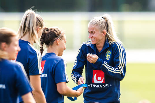 Fridolina Rolfö , Julia Zigiotti Olme and Sofia Jakobsson
