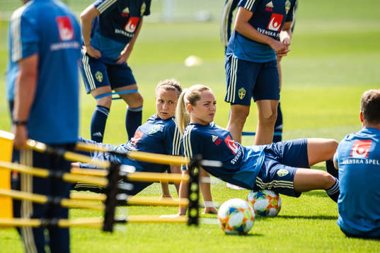 Julia Zigiotti Olme and Elin Rubensson of Sweden