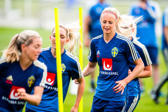 Amanda Ilestedt of Sweden