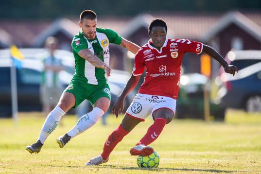 Hammarbys Vladimir Rodic och Kalmars York Rafael