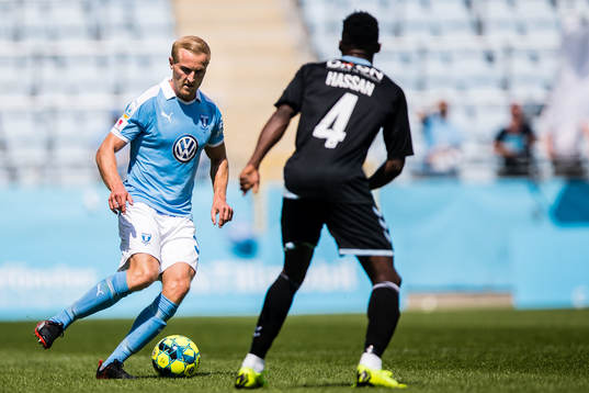 Malmö FFs Franz Brorsson och Sönderjyskes Ramon Rodrigues