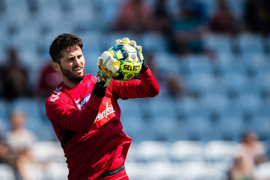 Sönderjyskes målvakt Nikola Mirkovic