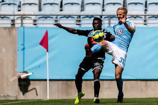 Sönderjyskes Ramon Rodrigues och Malmö FFs Franz Brorsson