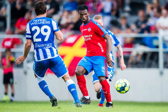 IFK Göteborgs Lasse Vibe och Helsingborgs Mohammed