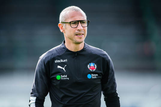 Helsingborgs tränare Henrik Larsson deppar
