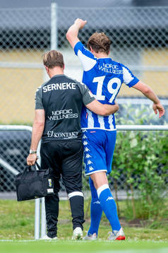 IFK Göteborgs August Erlingmark skadar sig