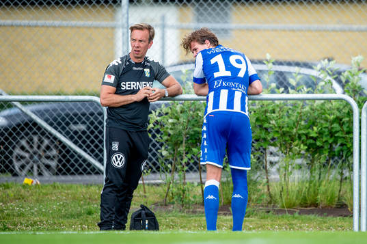 IFK Göteborgs August Erlingmark skadar sig