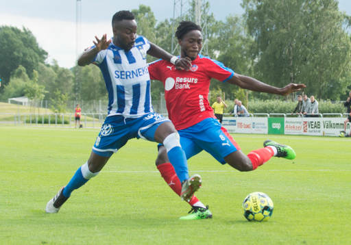 Helsingborgs Mamoudo Moro i träningsmatchen mellan