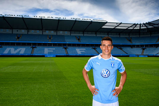 Malmö FF presenterar Jonas Knudsen som ny spelare
