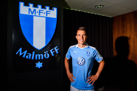 Malmö FF presenterar Jonas Knudsen som ny spelare