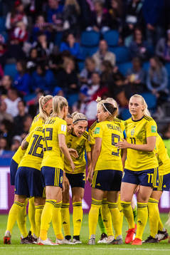 Nathalie Björn , Linda Sembrant , Kosovare Asllani and