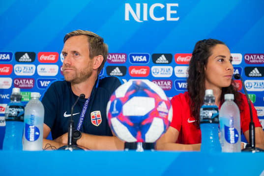 Martin Sjögren, head coach of Norway, and Ingrid Moe Wold