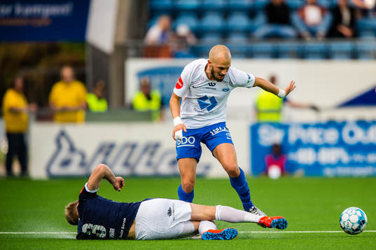 Jonathan Parr of Strømsgodset and Eirik Hestad of Molde