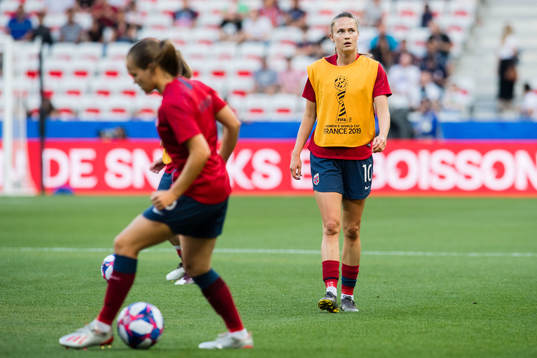 Guro Reiten and Caroline Graham Hansen of Norway