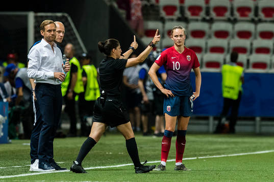 Martin Sjögren, head coach of Norway, Anders Jacobson,