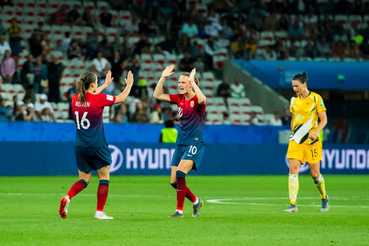 Guro Reiten and Caroline Graham Hansen of Norway celebrate