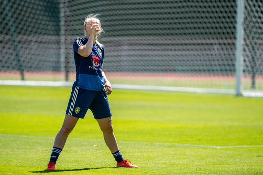 Stina Blackstenius of Sweden
