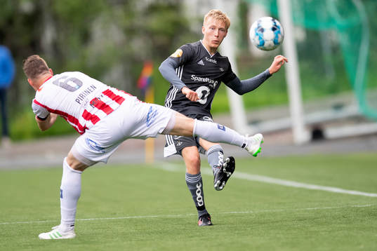 Juha Markus Pirinen of Tromsø and Birger Meling of