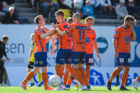 Torbjørn Agdestein of Aalesund celebrates the 0-1 goal