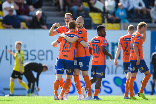 Torbjørn Agdestein, Hólmbert Fridjónsson and Aron Elís