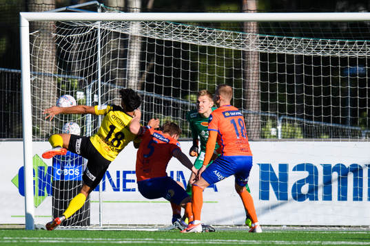 Ikhsan Fandi of Raufoss score the 2-1 goal