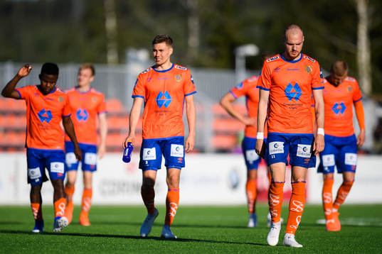 Daníel Grétarsson and Aron Elís Thrándarson of Aalesund