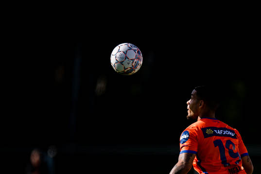 Bläddra bland fler bilder av Football, OBOS-ligaen, Raufoss - Aalesund