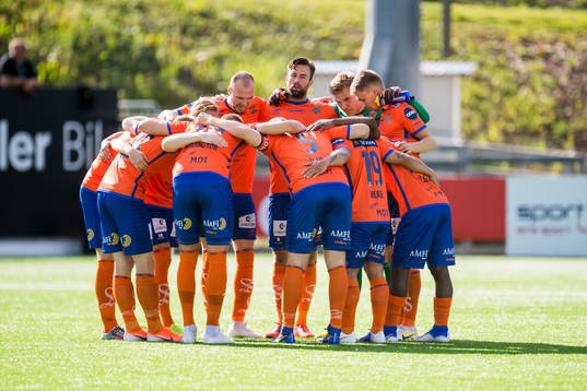 Kaj Ramsteijn and the players of Aalesund