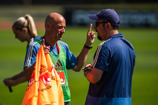 Magnus Wikman, assistant coach and Houman Ebrahimi, doctor