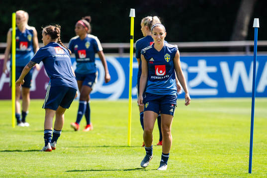 Kosovare Asllani of Sweden