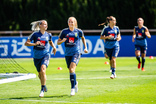 Hanna Glas and Magdalena Eriksson of Sweden