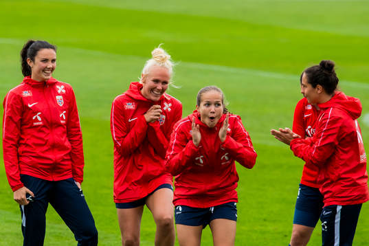 Ingrid Syrstad Engen, Maria Thorisdottir and Guro Reiten of