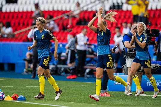 Lina Hurtig, Fridolina Rolfö and Hanna Glas