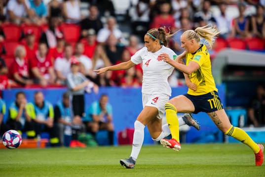 Shelina Zadorsky of Canada and Stina Blackstenius of Sweden