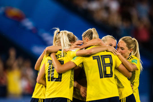 Stina Blackstenius of Sweden celebrates