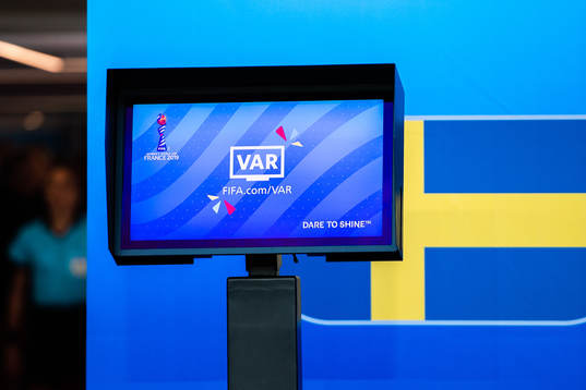 VAR-Screen