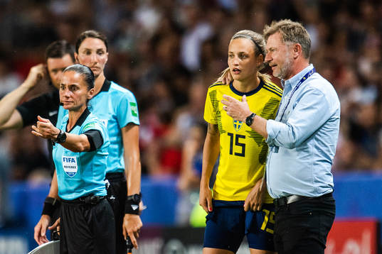 Nathalie Björn and Peter Gerhardsson, Head coach of Sweden