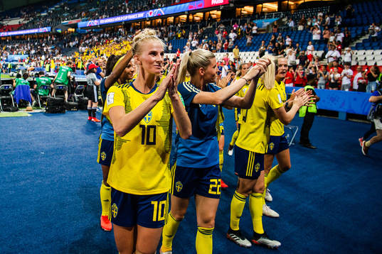 Sofia Jakobsson of Sweden celebrates