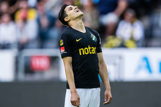 s Tarik Elyounoussi deppar