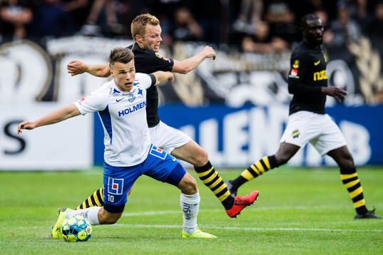 s Sebastian Larsson
