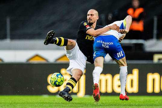 s Panajotis Dimitriadis och IFK Norrköpings Christoffer