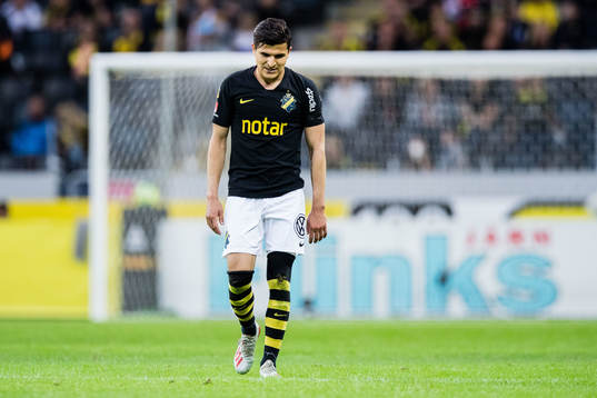 s Tarik Elyounoussi deppar